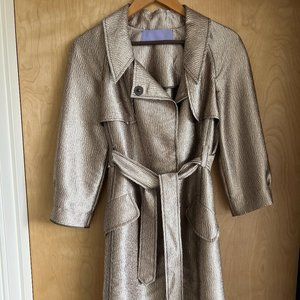 Vera Wang Lavender Label – Gold Jacket